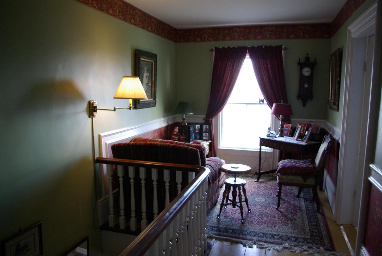 A Seafaring Maiden Bed And Breakfast Granville Ferry Buitenkant foto